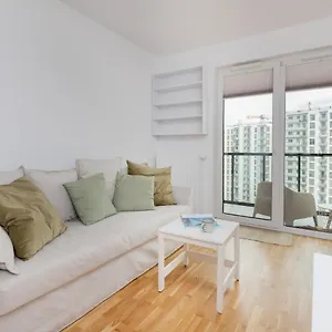  Apartament Stadion With Parking By Renters